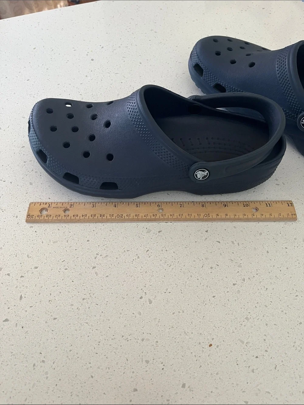 CROCS Mens Classic Clog - Navy